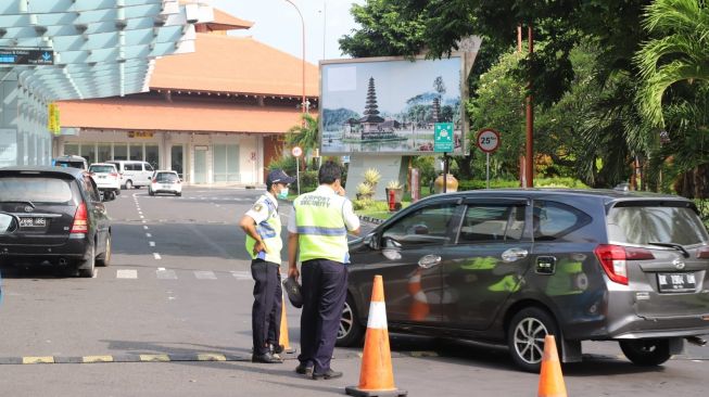 Bandara Ngurah Rai Bali Kembali Dibuka, Jetstar Dan Penerbangan dari Australia Mendarat Hari Ini