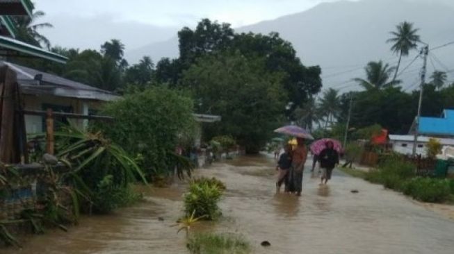 Desa Ogoamas Sulawesi Tengah Dilanda Banjir Akibat Hujan Intensitas Tinggi