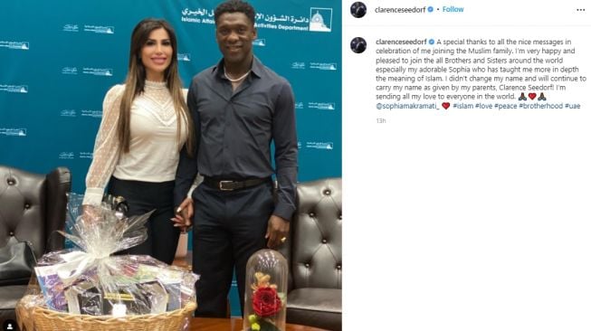 Clarence Seedorf kabarkan dirinya masuk Islam. (Instagram/clarenceseedorf)