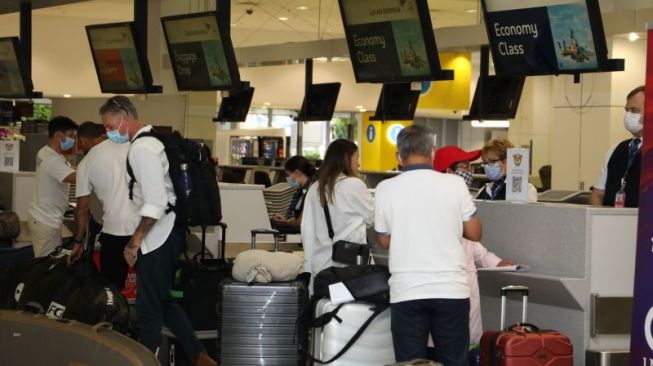 Garuda Indonesia Buka Kembali Penerbangan Rute Sydney-Denpasar, Andrew Gembira Akhirnya Bisa ke Bali Lagi