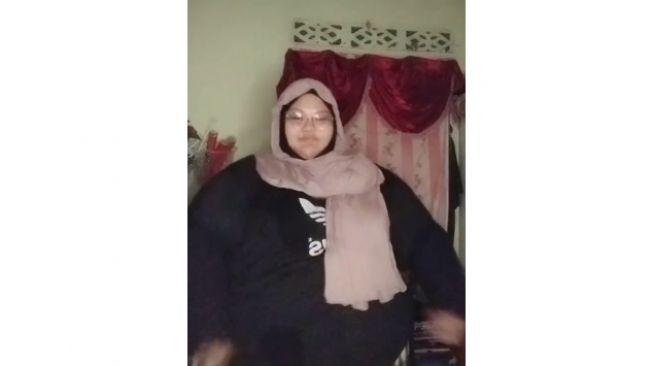 Viral Video TikTok Wanita Ganti Kostum, Bikin Publik Jantungan: Untung Sudah Pagi