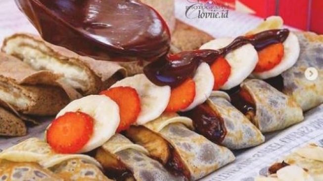 Nikmat Banget! Gerai Ini Sajikan Crepes Asli Perancis dengan Cita Rasa Otentik