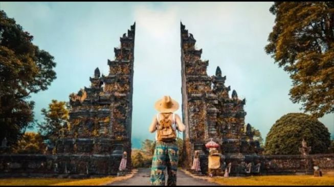 Pariwisata Bali Berangsur Pulih, Untuk Memudahkan Wisatawan Digitalisasi Layanan Makin Ditingkatkan