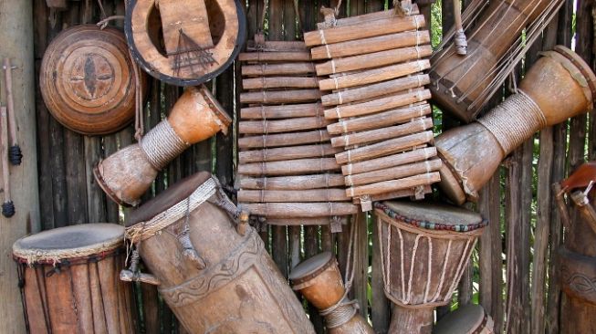 Macam-macam Alat Musik Modern dan Tradisional di Indonesia