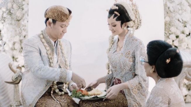 Potret Akad Nikah Belva Devara (Instagram/@sabrinaanggraini)