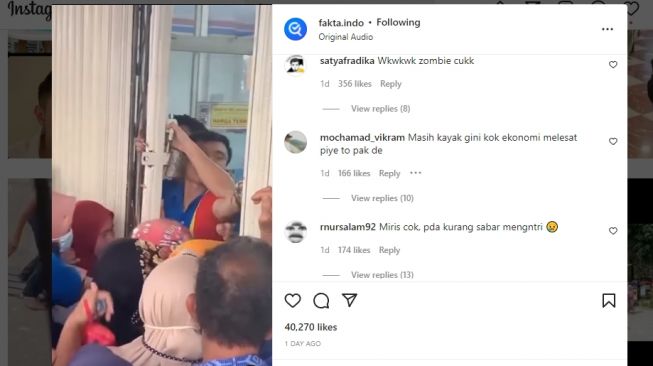 Viral, Para Ibu di Lubuk Linggau Memaksa Masuk ke Minimarket Berebut Minyak Goreng, Netizen: Halo Pemerintah?