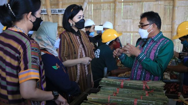 Dukung Green Economy, LPDB-KUMKM Dorong Pemanfaatan Hasil Hutan Bukan Kayu Bambu di NTT