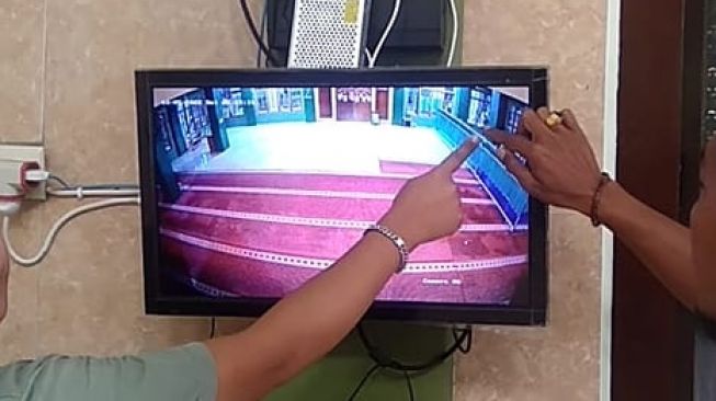 Sempat Viral, Komplotan Pelajar Curi Kotak Infak Masjid di Meranti Ditangkap