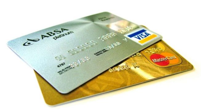 Cara membayar dengan kartu debit dan kartu kredit