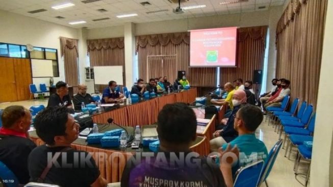 Panitia Angkat Bicara, Soal Pemotongan Honor Wasit di Kejurprov Bontang: Silahkan Keluar dari Grup