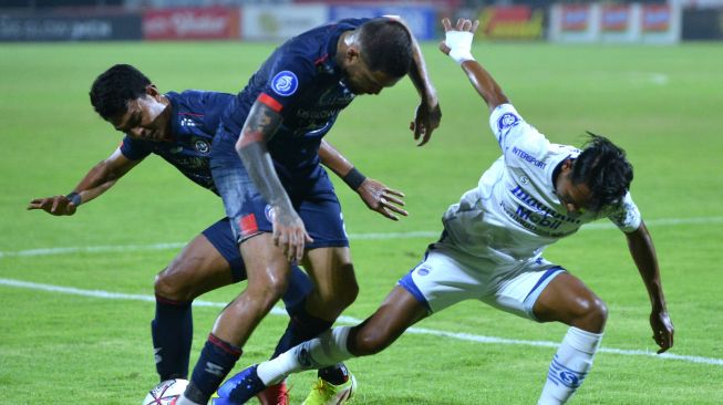 Libas Arema 2-1, Peluang Persib Bandung untuk Jadi Juara Liga 1 Makin Terbuka Lebar