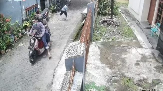 Viral Bocah Nekat Kejar dan Rampas Tas Pelaku Jambret, Isinya Mengejutkan