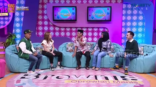 Malih Tong Tong dan istri (YouTube/TRANS TV Official)