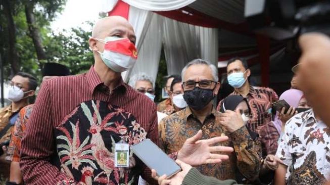 Gubernur Sambut Baik Rencana Pemerintah Bebaskan Syarat Antigen dan PCR