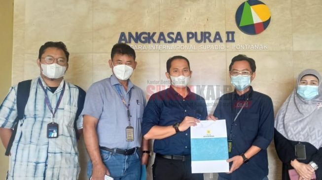 Tingkatkan Pelayanan, PLN UP 3 Pontianak Lakukan Kunjungan ke Pelanggan Pre