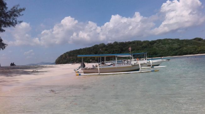 Snorkeling Seru di Gili Nanggu: Pesona Bahari di Lombok Barat