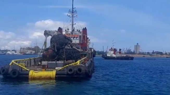 Tanpa Izin Pelayaran, Dua Kapal Tug Boat Berbendera Singapura Diamankan KSOP Batam