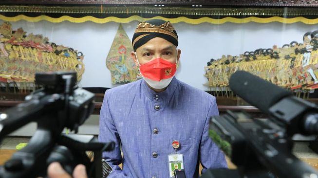 Hasil Survei Capres Charta Politika, Elektabiitas Ganjar Pranowo Unggul di Lampung