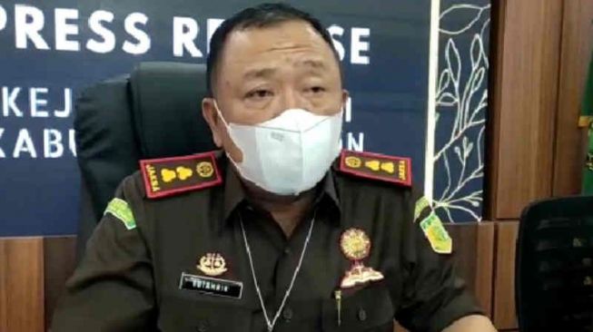 Bikin Negara Rugi Ratusan Juta, Mantan Kades dan Pejabat di Pemkab Cirebon Diciduk Kejaksaan