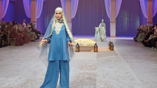 Sudah Siap Sambut Ramadan? Ini Tren Pakaian Muslimah Fashionable di Tahun 2022