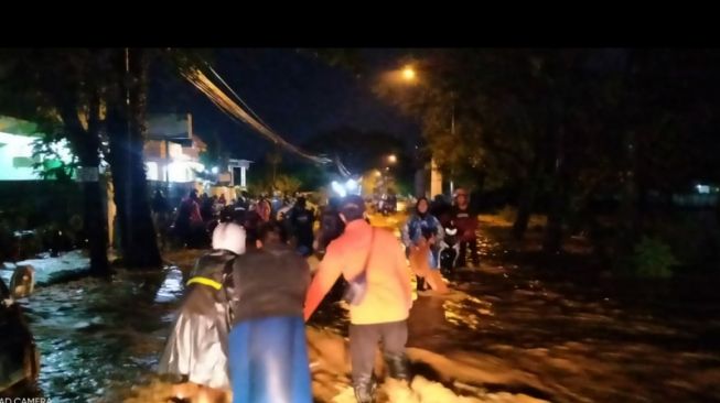 Enam Desa di Tuban Diterjang Banjir Bandang, Seorang Warga Meninggal