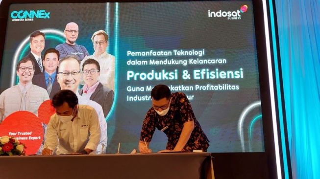 PT Inka dan Indosat Berkolaborasi Kembangkan Kereta dan Bus Listrik Cerdas