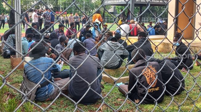 Demo Tolak Pemekaran Provinsi Papua di Kemendagri Ricuh, Mahasiswa Ngaku Jadi Korban Pemukulan Polisi