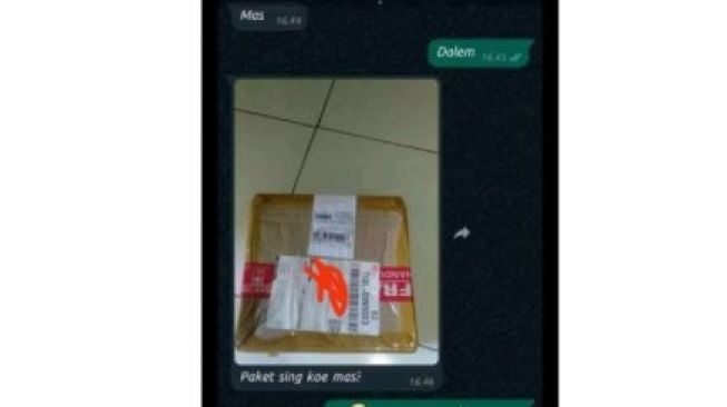 Cowok Surprise Kirimi Hadiah Via Kurir, Pas Sampai Bikin Pacar Emosi, 'Kurang Ajar'