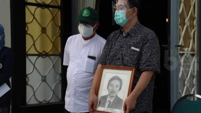 Dokter Spesialis Bedah Universitas Airlangga Meninggal Terpapar Covid-19