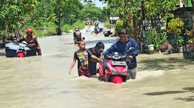 Lamongan Banjir Lagi, Sejumlah 29 Desa Terendam Luapan Sungai Bengawan Njero