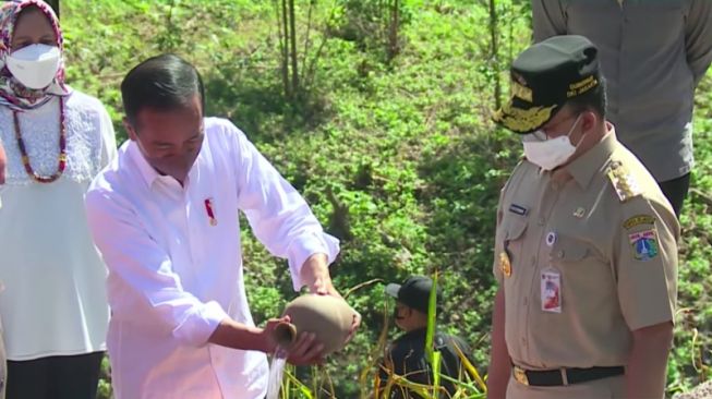 Tanah dan Air dari Parahyangan dan Seluruh Nusantara Menyatu Jadi Satu di Titik Nol Kilometer IKN