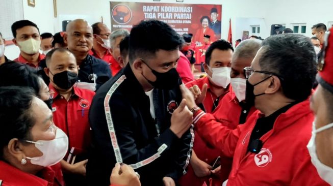 Gelar Rakor Di Sumut Dihadiri Bobby Nasution, Sekjen PDIP Sampaikan Pesan Khusus Dari Megawati