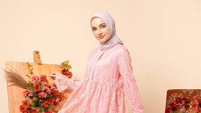 Digadang-gadang Jadi Kiblat Modest Fashion, Ini Tantangan Pasarkan Busana Muslim di Indonesia