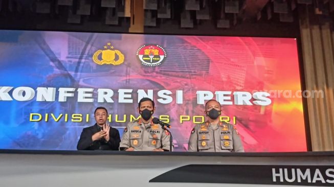 Kepala Bagian Penerangan Umum (Kabag Penum) Divisi Humas Polri Kombes Pol Gatot Repli Handoko, Senin (14/3/2022) [Suara.com/Rena Pangesti]