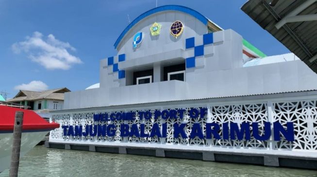 Pelabuhan Internasional Tanjungbalai Karimun Rute Singapura dan Malaysia Diizinkan Beroperasi
