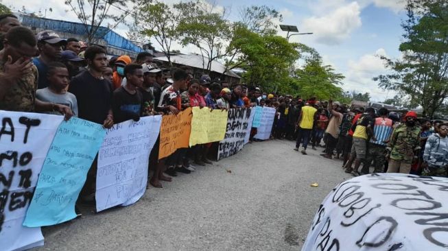 Kapolda Papua Perintahkan Propam Periksa Anggota yang Diduga Tembak Mati Dua Demonstran di Yahukimo