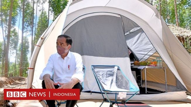 Ungkapan Suku Asli yang Merasa Dilewatkan Ketika Jokowi Berkemah