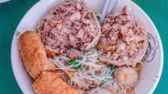 Kelezatan Bakso Reog Bogor, Sehari Habiskan 1 Kuintal Daging
