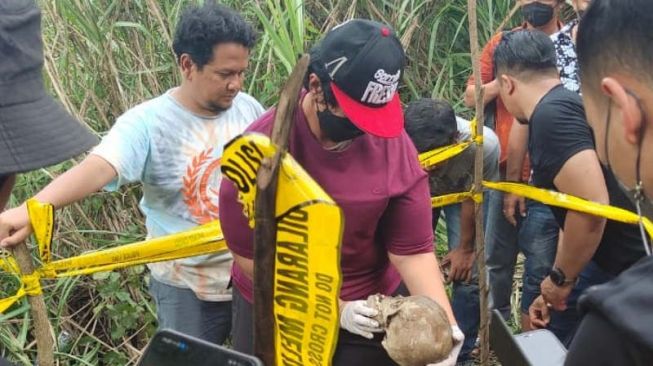 Pelaku Pembunuhan Ibu dan Anak di Semarang Terungkap, Pelaku Adalah Tunangan Korban, Ini Kronologinya