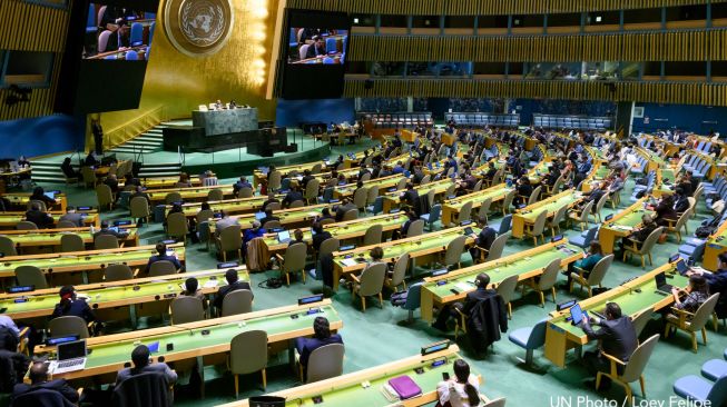 Sidang Umum PBB membahas Islamofobia. [Tangkapan layar akun Twitter @UN]