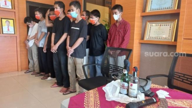 Polres Bantul Temukan Dua Bom Molotov Saat Gagalkan Tawuran Pelajar di Ring Road Selatan