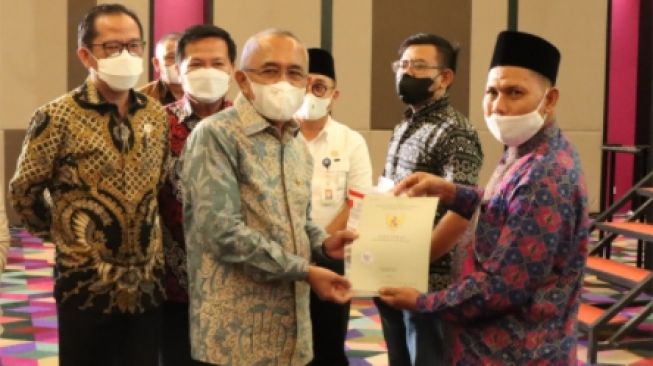 Gembira Dapat Sertipikat Tanah Wakaf, Begini Kisah Perjuangan Pengurus Pondok Pesantren Hidayatullah