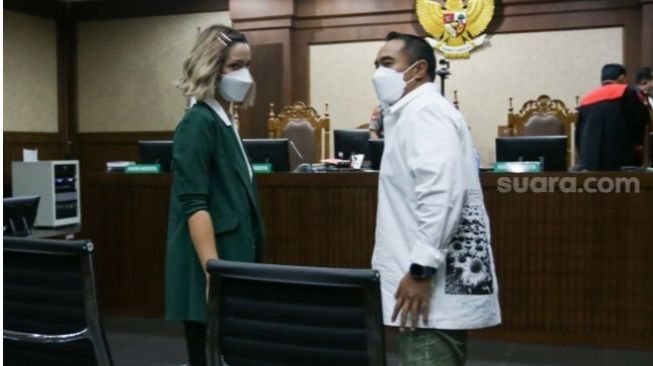 Nia Ramadhani dan Ardi Bakrie Diam-diam Selesai Rehabilitasi dari Masa 1 Tahun Menjadi 8 Bulan