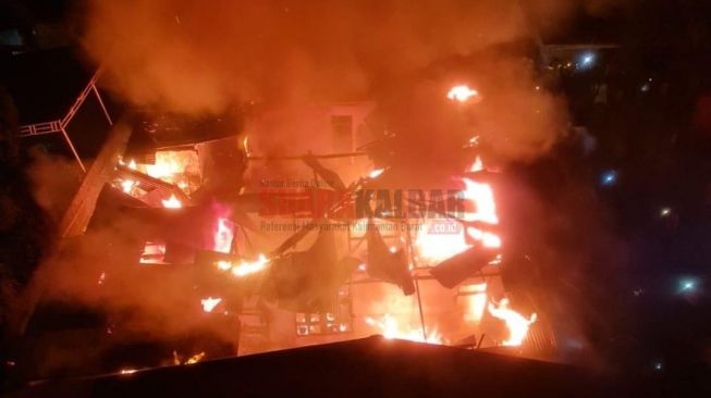 DN Oknum Polisi Bakar Rumah Ayahnya di Kalbar, Pergi ke Saksi dan Melaporkan Aksinya