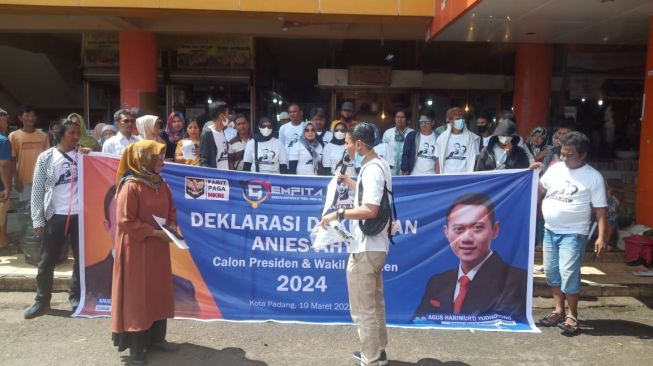 Masyarakat di Padang Sumbar Deklarasi Dukung Anies-AHY Jadi Capres dan Cawapres 2024