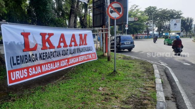 Lembaga Adat Dituding Berpolitik, Mantan Ketua LKAAM Sumbar Bilang Begini