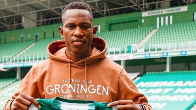 Pemain FC Groningen, Neraysho Kasanwirjo. [Instagram/@ftballxfx_]