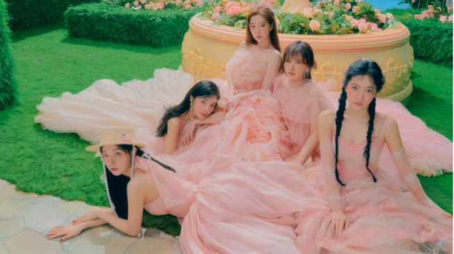 Mini Album Terbaru Red Velvet Tembus Lebih dari 500Ribu Pre-Order!