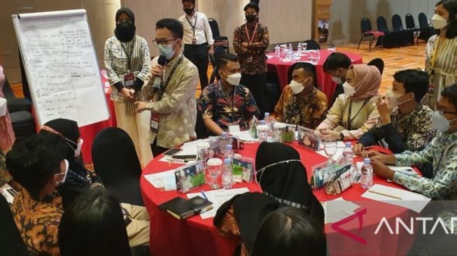 Pra-KTT 1 Y20, Isu Ketenagakerjaan dan Kepemudaan: Negara Harus Buka Kesempatan Kerja Secara Global