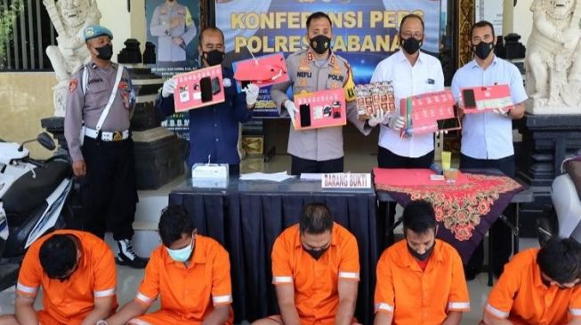 4 Pengedar Sabu di Tabanan Ditangkap